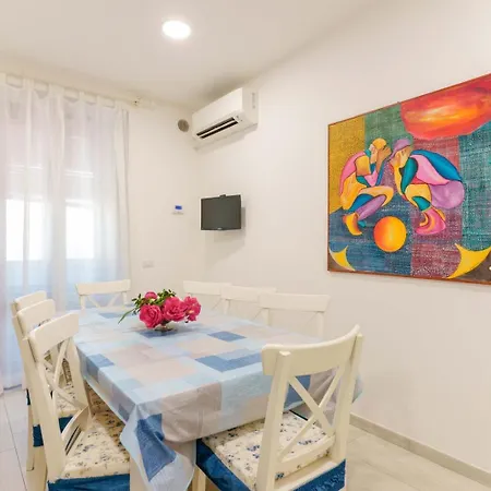 Al Teatro Lirico Casa de hóspedes Cagliari